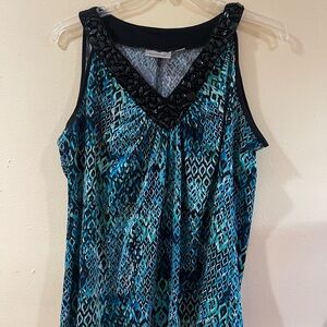 Avenue shirt , size 18/20